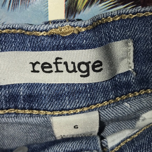 High waisted button jean shorts - Picture 4 of 4